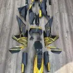 PERSONALIZAÇÃO COMPLETA KTM (KIT DE PLÁSTICOS + KIT DE AUTOCOLANTES) ULTRA RESISTENTE COM FUNDO PRIZM/PIXEL