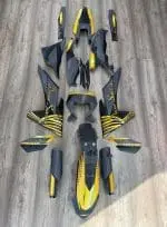 PERSONALIZAÇÃO COMPLETA KTM (KIT DE PLÁSTICOS + KIT DE AUTOCOLANTES) ULTRA RESISTENTE COM FUNDO PRIZM/PIXEL